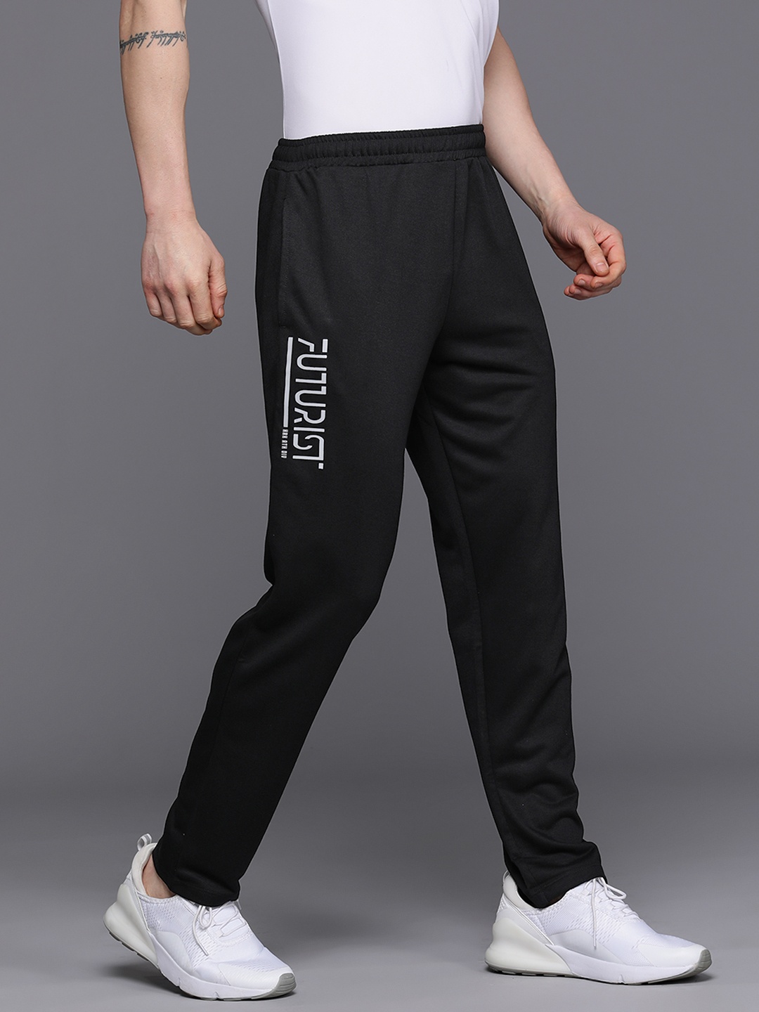 

HRX by Hrithik Roshan Men Typography Printed Lifestyle Track Pants, Black