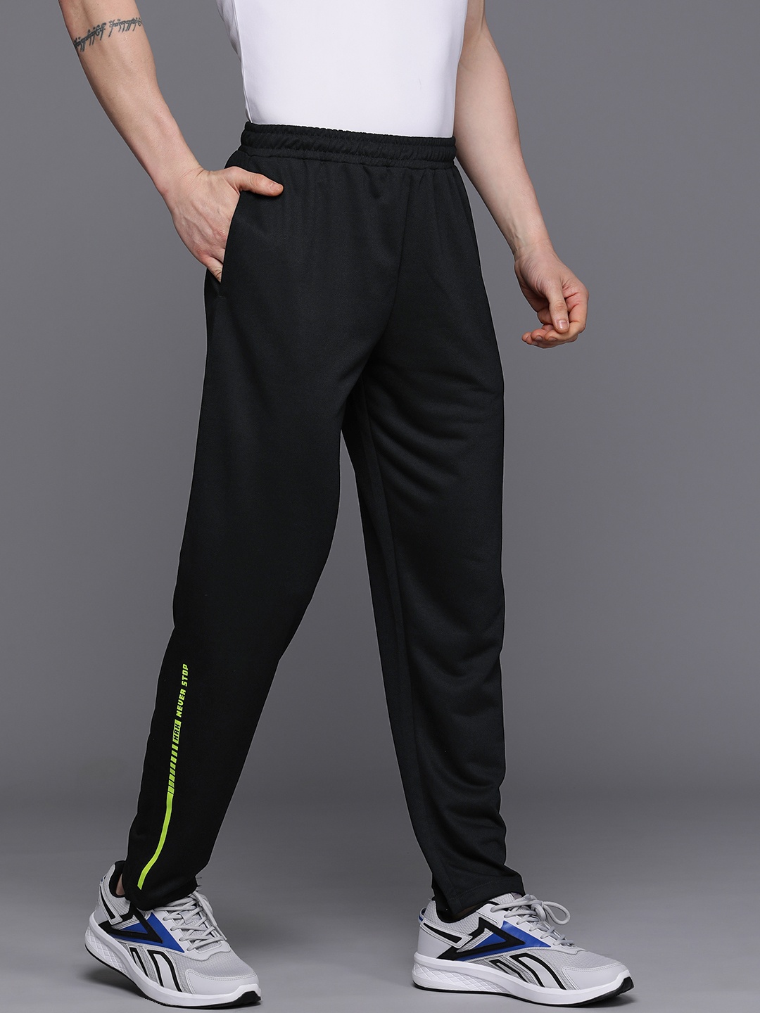 

HRX by Hrithik Roshan Men Regular Fit Casual Track Pants, Black