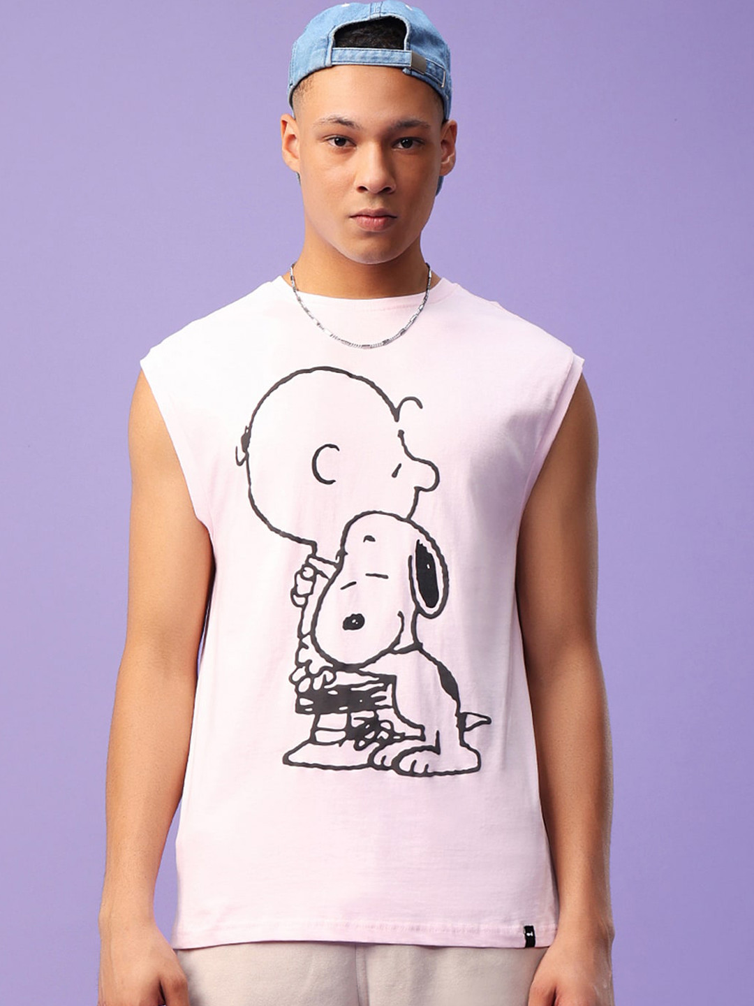 

Bewakoof Pink Snoopy Graphic Printed Cotton Boxy Fit Innerwear Vest 597970