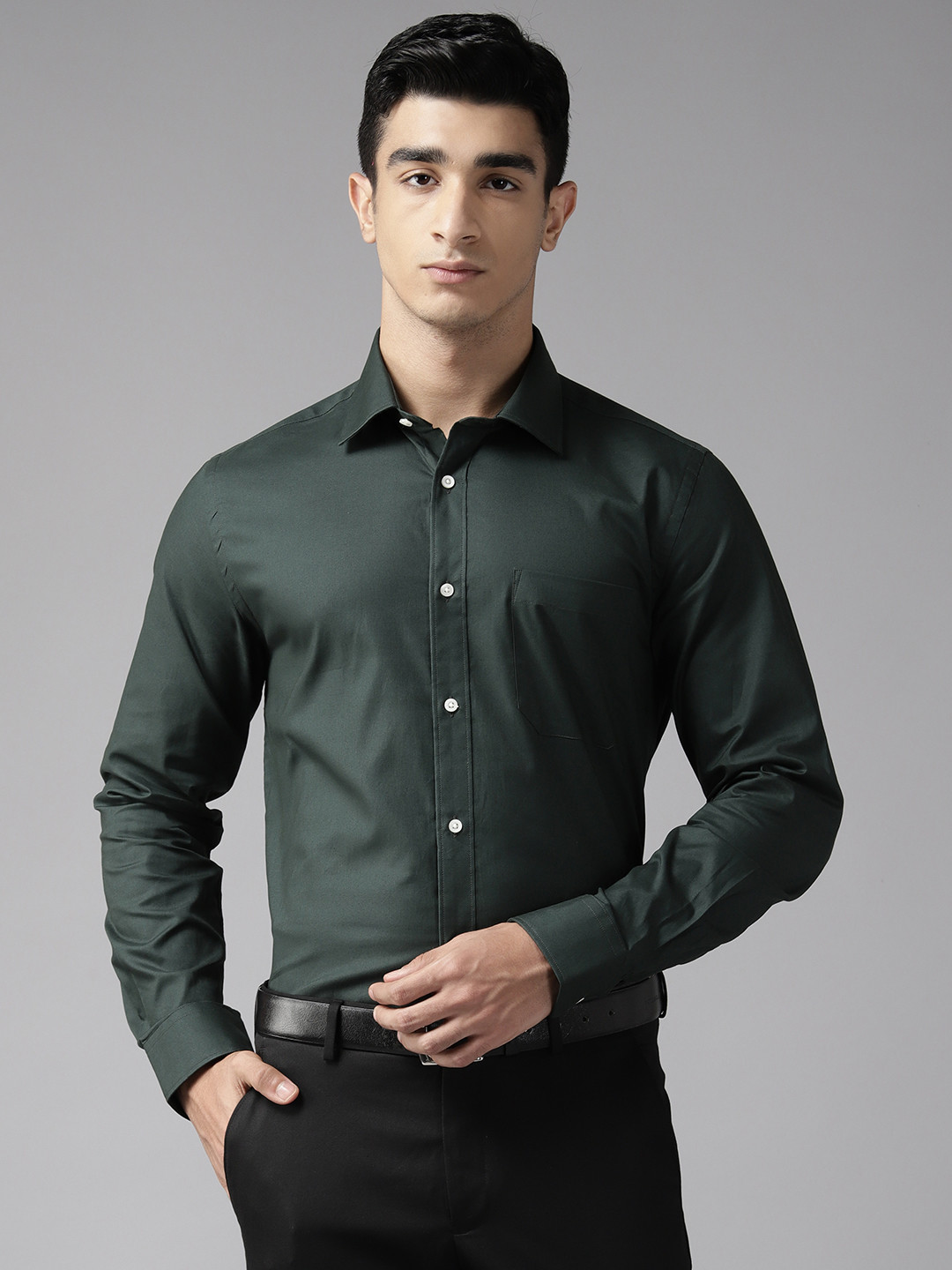 

Blackberrys Men Slim Fit Pure Cotton Formal Shirt, Olive