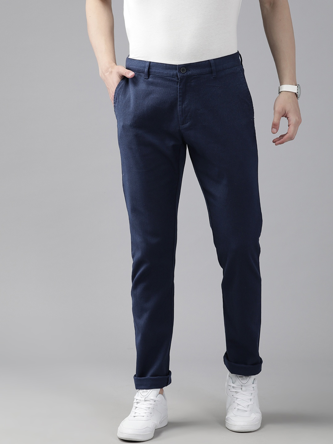 

Blackberrys Men Textured Skinny Fit Chinos, Navy blue