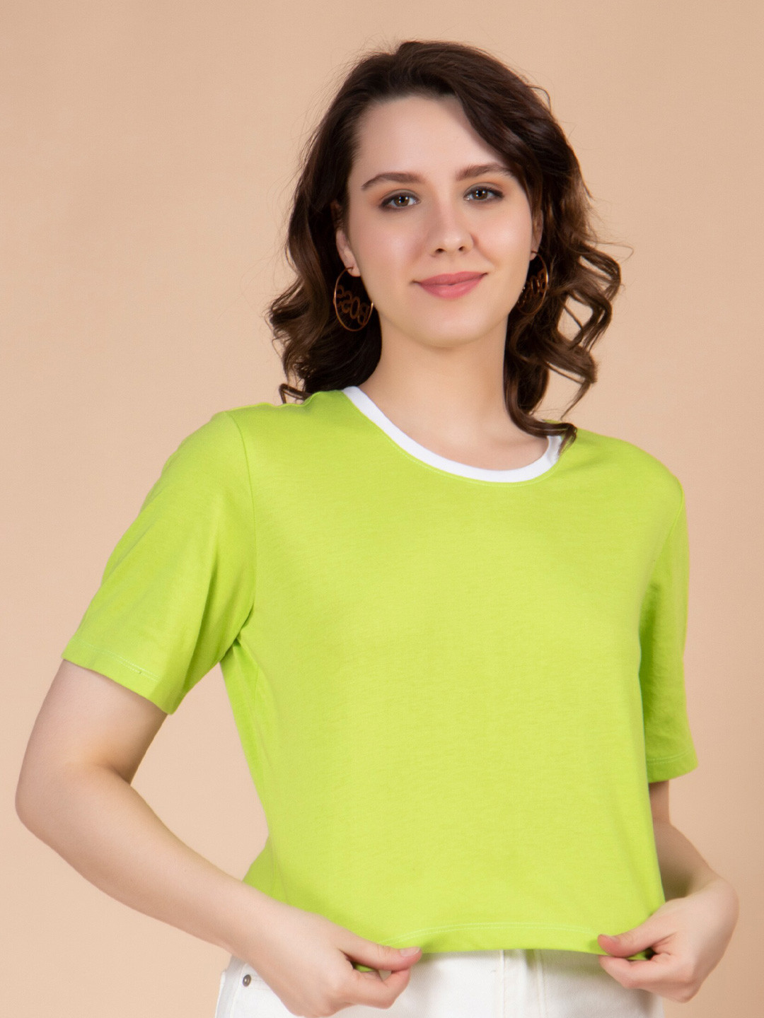 

ENTELLUS Round Neck Slim Fit Cotton Casual Crop T-shirt, Green