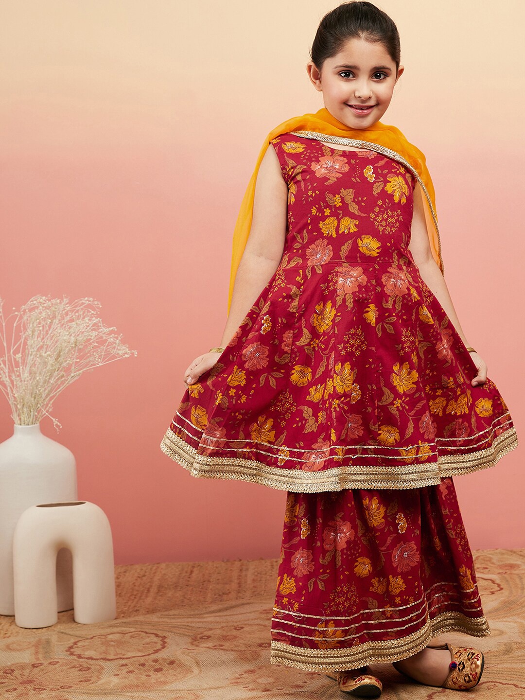 

Sangria Girls Red Floral Printed Gotta Patti A-Line Kurta With Sharara & Dupatta