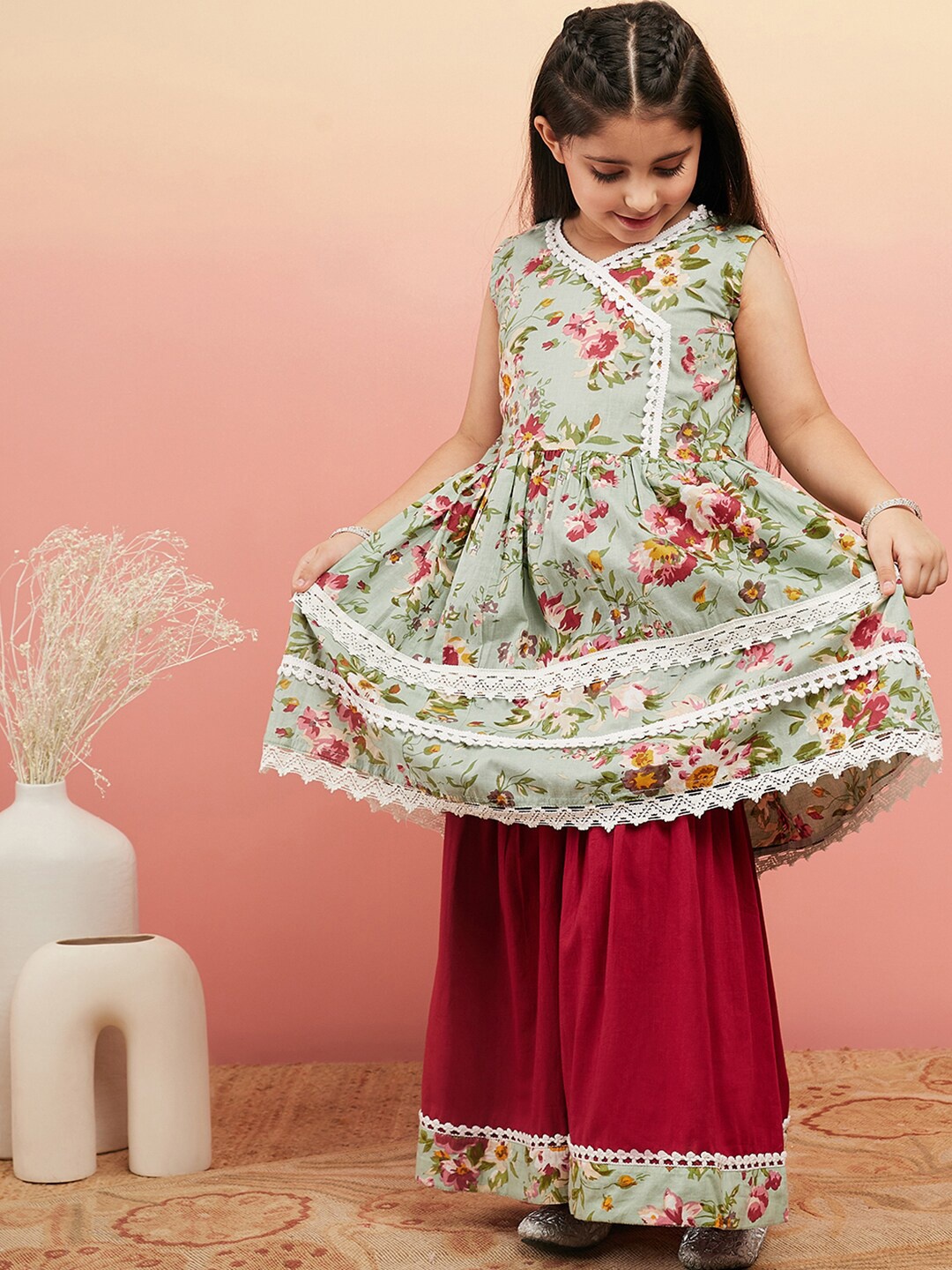 

Sangria Girls Green Ethnic Motifs Printed Pure Cotton Angrakha Kurta With Sharara