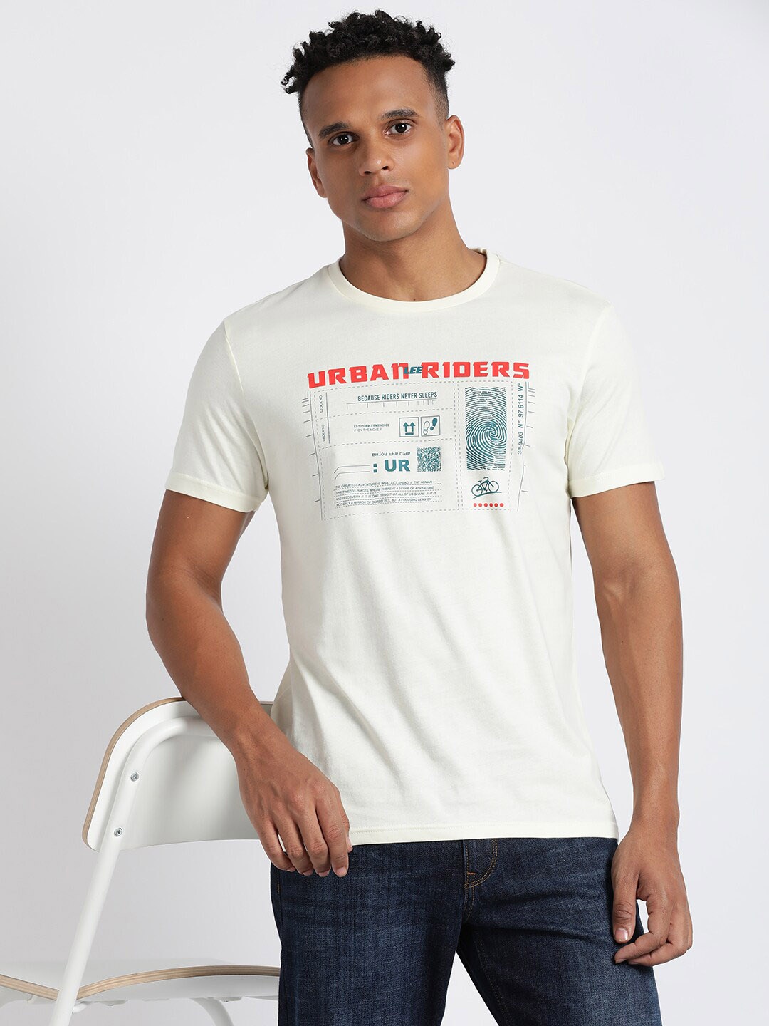 

Lee Typography Printed Short Sleeves Cotton Slim Fit T-shirt, White