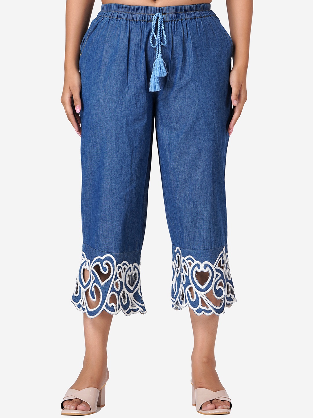 

SUMAVI-FASHION Women Ethnic Motifs Embroidered Denim Culottes Trousers, Blue