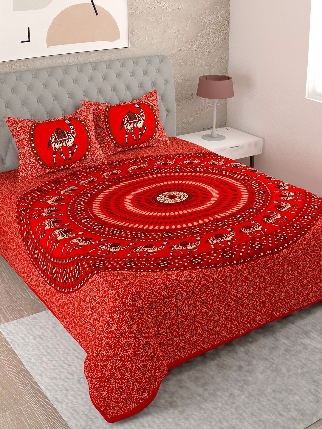 

UNIQCHOICE Red & White Printed Cotton 144 TC King Bedsheet with 2 Pillow Covers