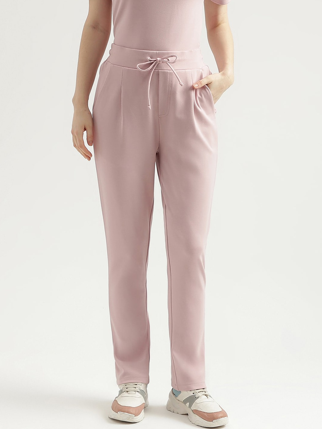 

United Colors of Benetton Women Pleated Trousers, Pink