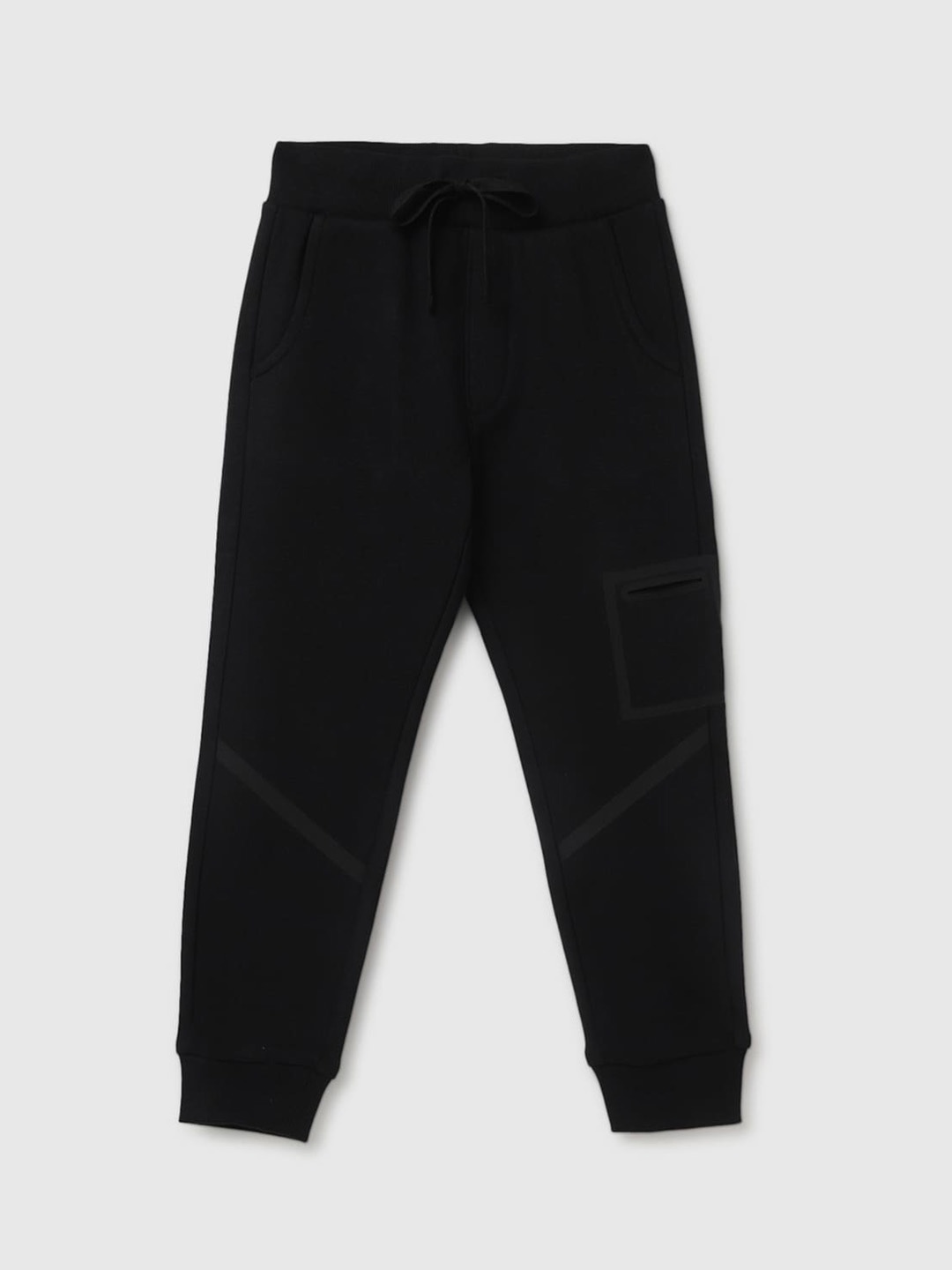 

United Colors of Benetton Boys Mid-Rise Joggers, Black