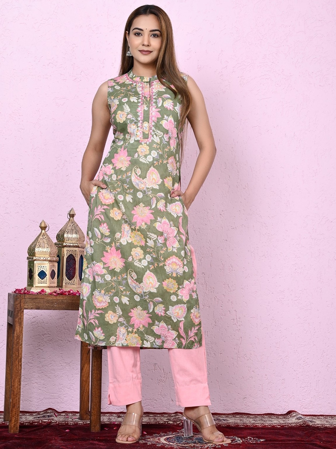 

all about you Women Green Keyhole Neck Anarkali Kurta