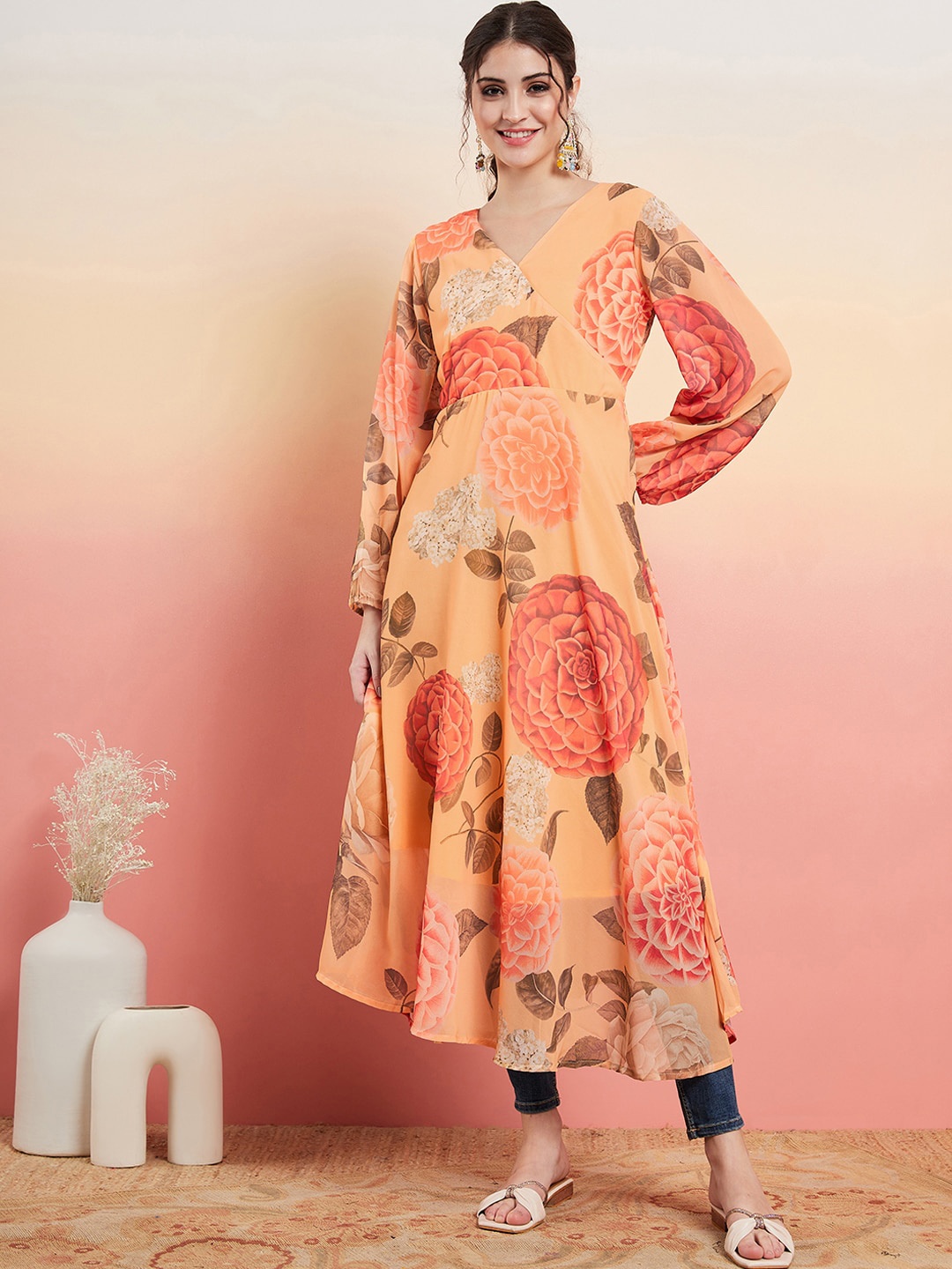 

Sangria Floral Printed Georgette Anarkali Kurta, Peach