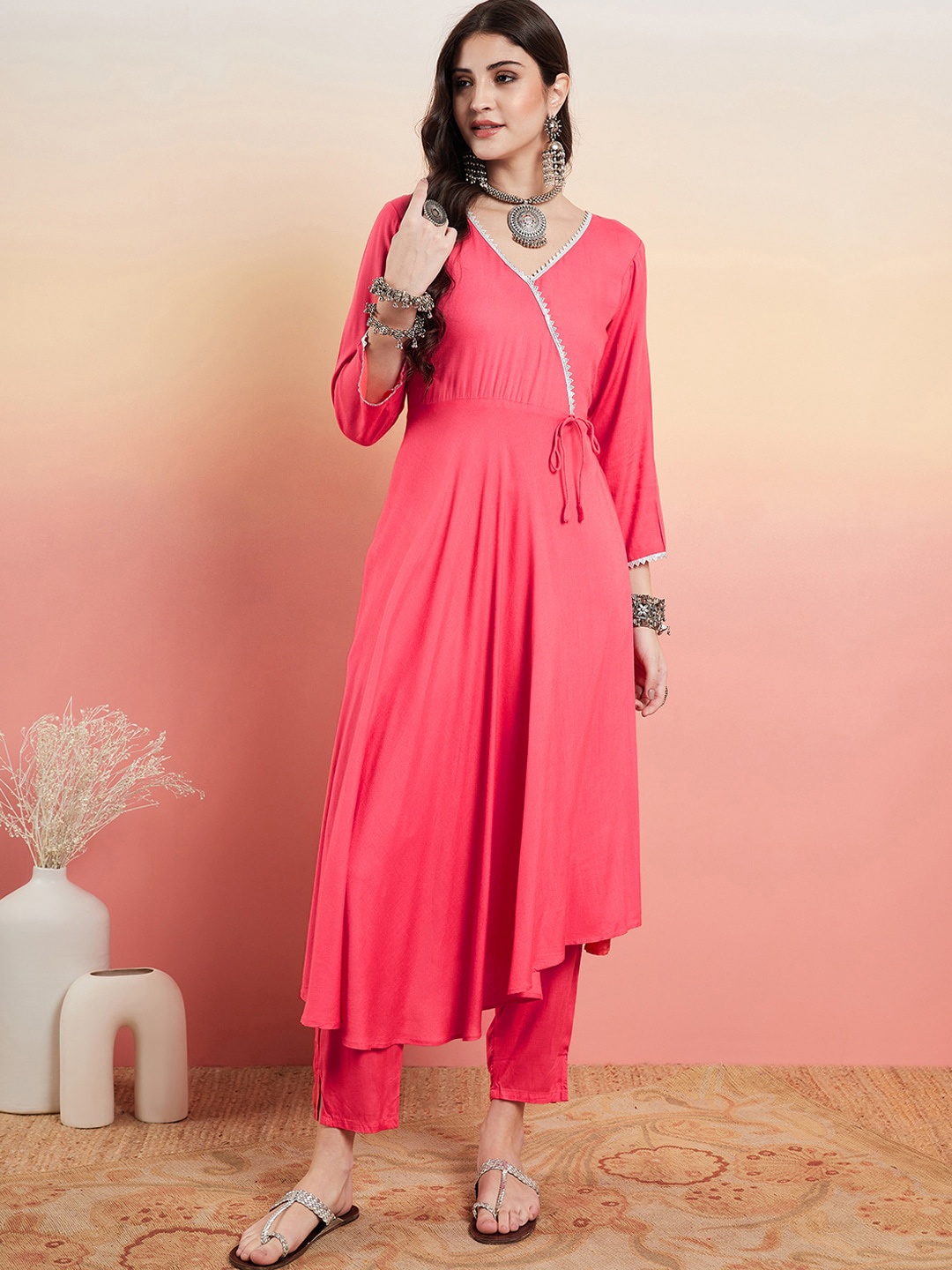 

Sangria V-Neck Angrakha Gotta Patti Kurta With Trouser Set, Pink