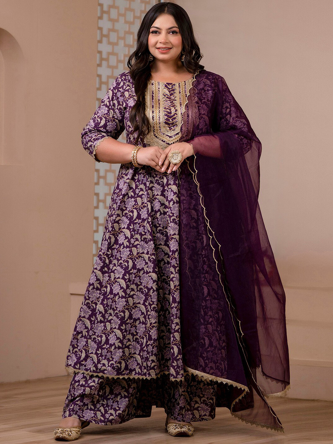 

Janasya Floral Printed Gotta Patti Pure Cotton Kurta With Palazzos & Dupatta, Violet