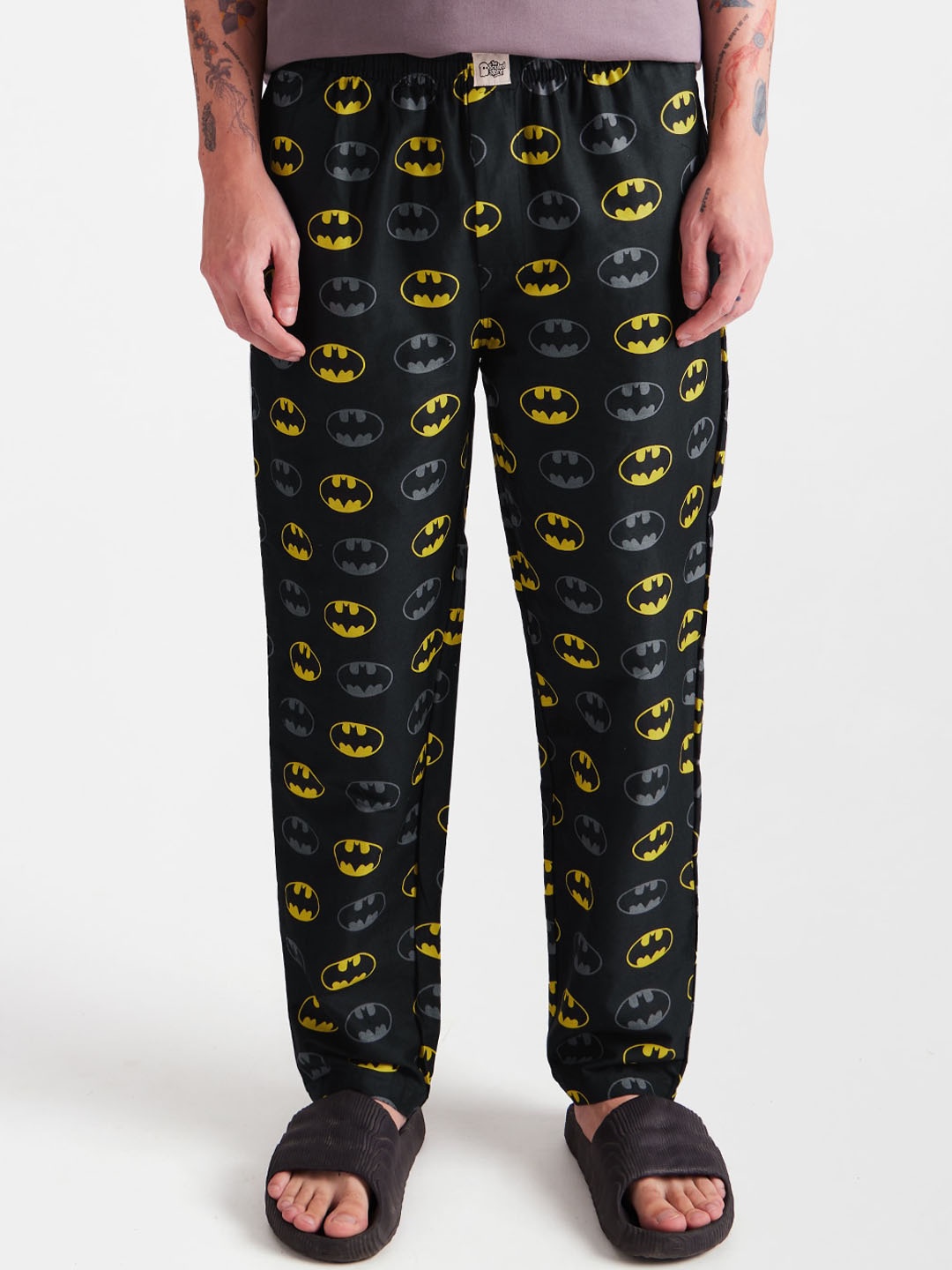 

The Souled Store Men Batman Logo Printed Pure Cotton Lounge Pants, Black