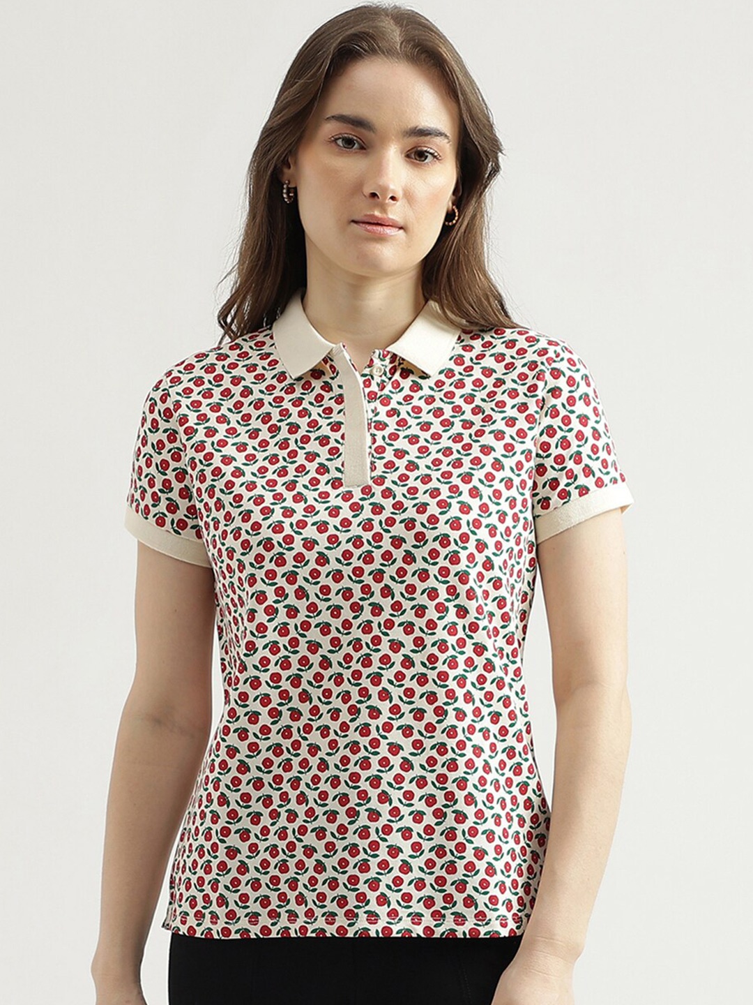 

United Colors of Benetton Floral Printed Regular Fit Polo Collar T-shirt, Off white