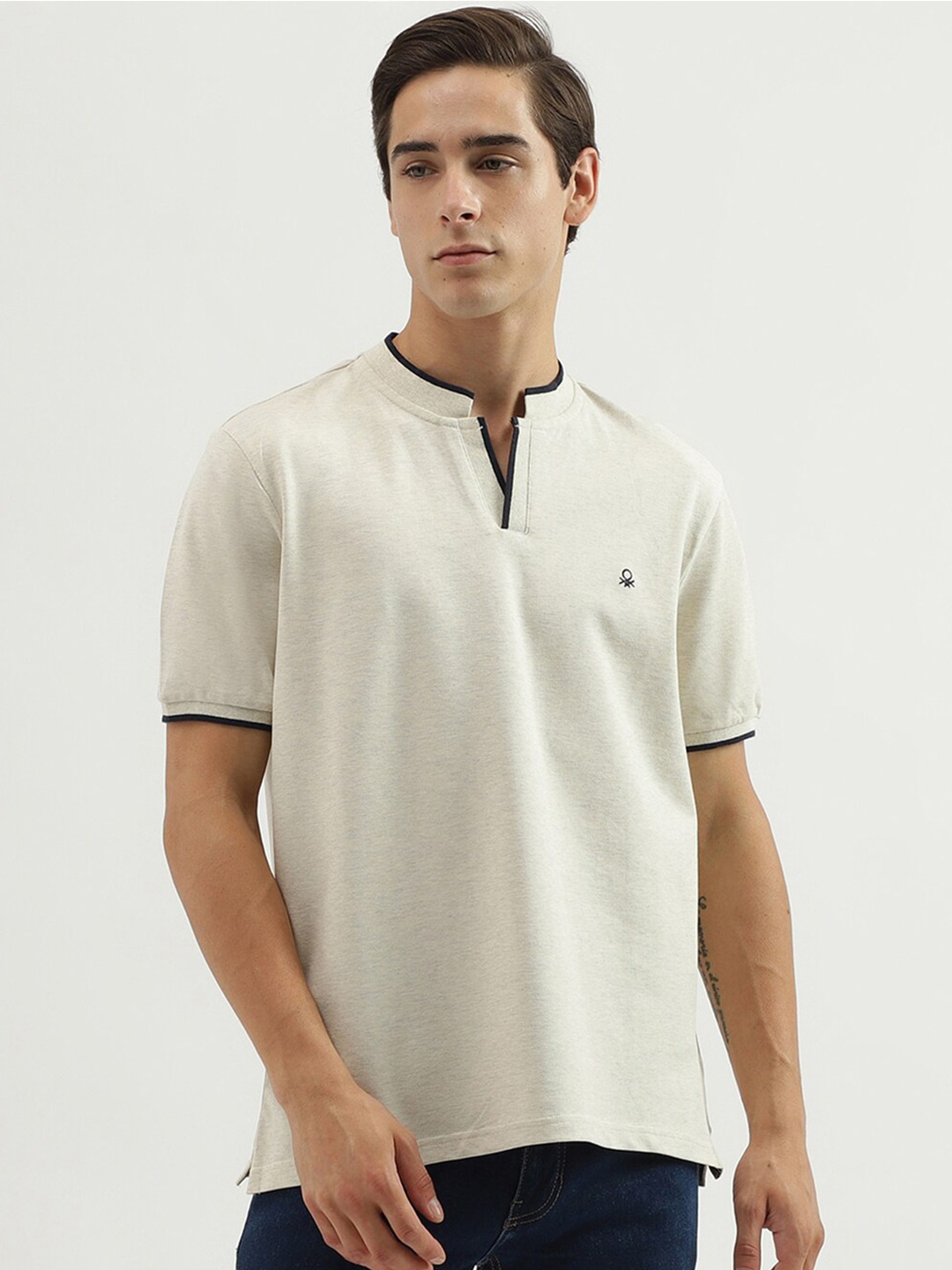 

United Colors of Benetton Mandarin Collar Regular Fit T-shirt, Off white