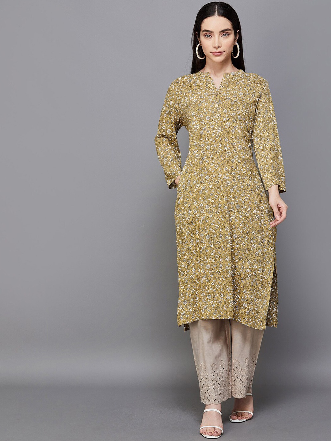 

Melange by Lifestyle Floral Printed Mandarin Collar Straight Kurta, Olive