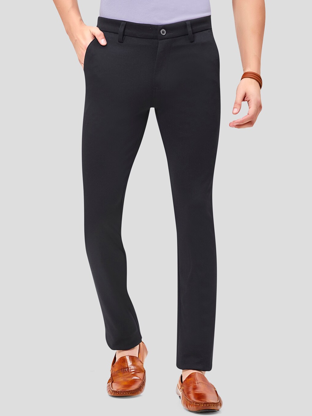 

MOZZO Men Mid Rise Plain Cotton Slim Fit Trousers, Black