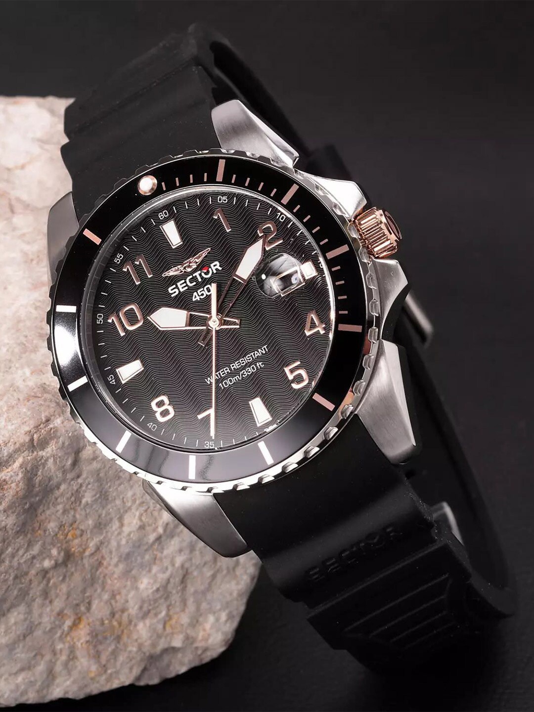 

Sector Men Embellished Dial Wrap Around Straps Analogue Watch R3251276006, Black