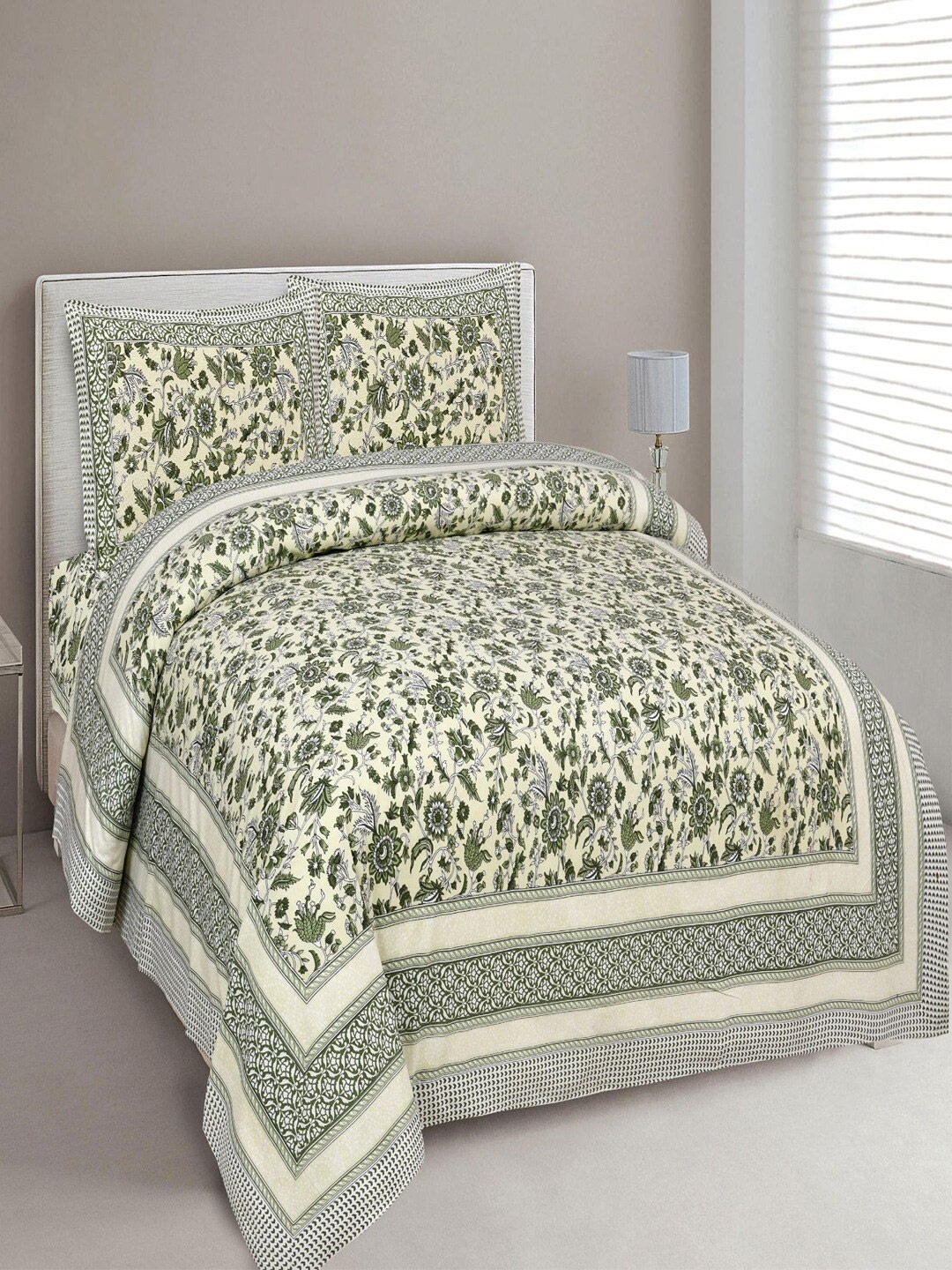 UNIQCHOICE Green & White Floral Pure Cotton 180 TC King Bedsheet With 2 Pillow Covers