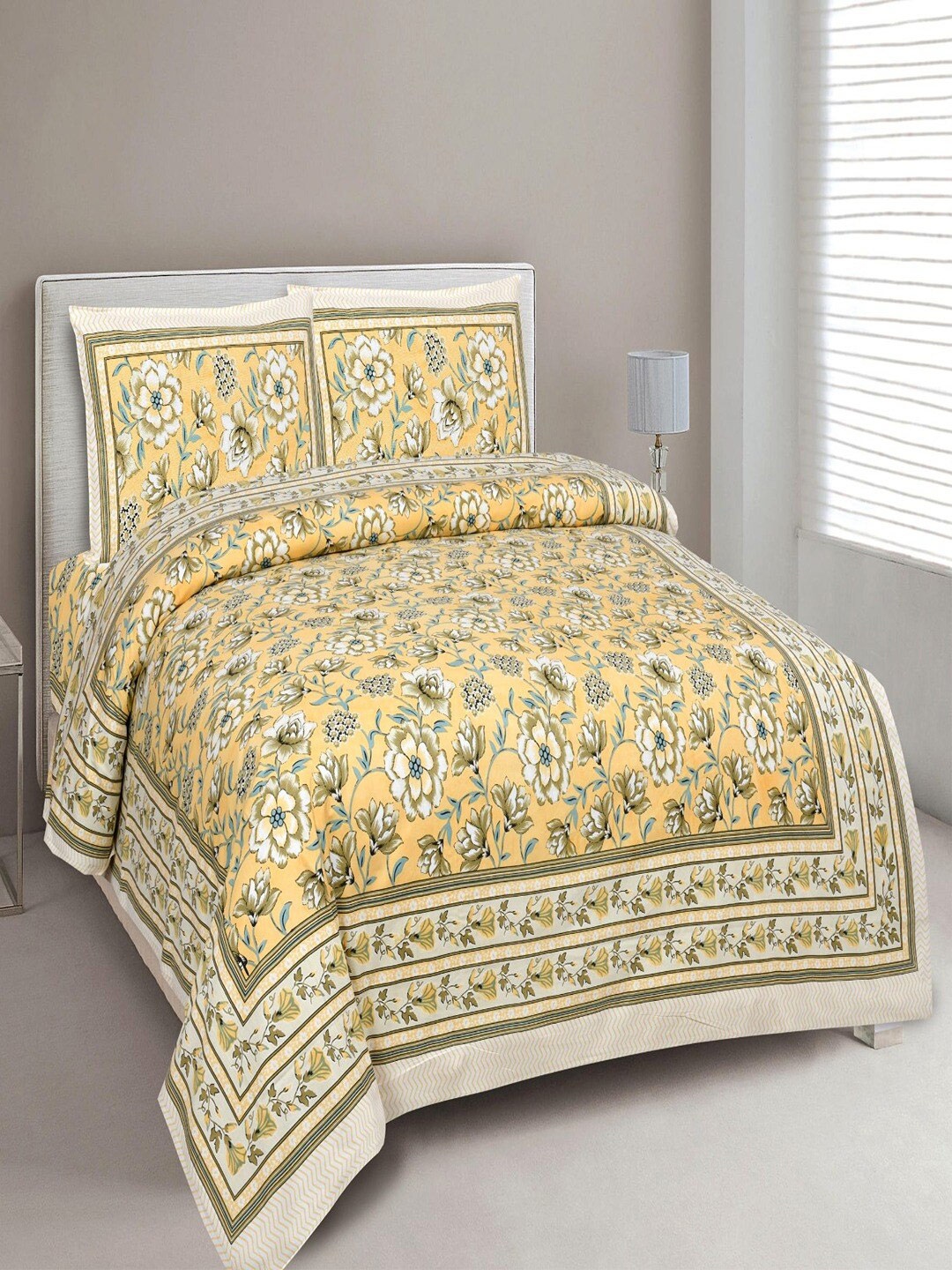 

UNIQCHOICE Yellow & White Printed Cotton 180 TC King Bedsheet with 2 Pillow Covers