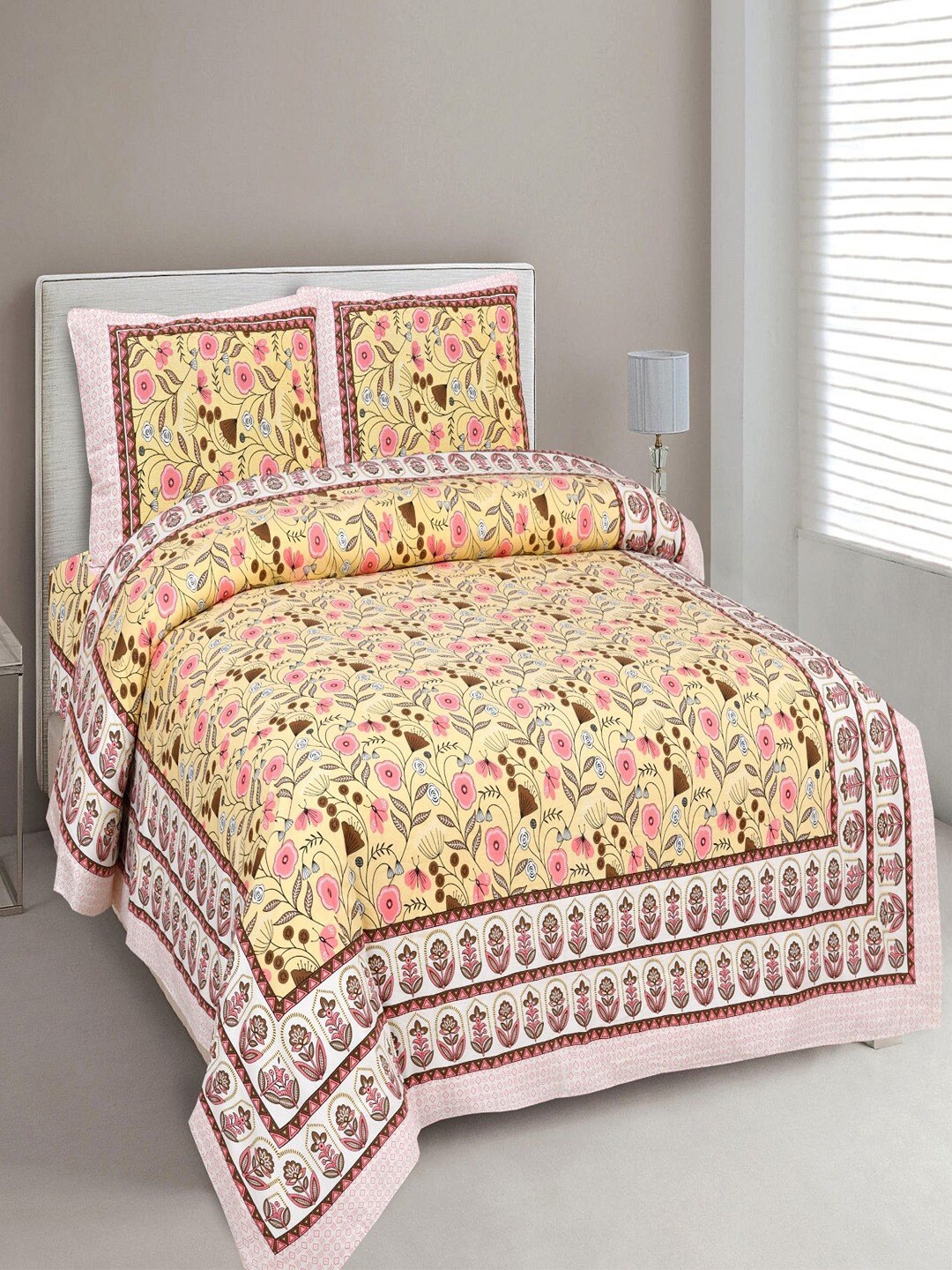 

UNIQCHOICE Yellow & Pink Printed Cotton 180 TC King Bedsheet with 2 Pillow Covers