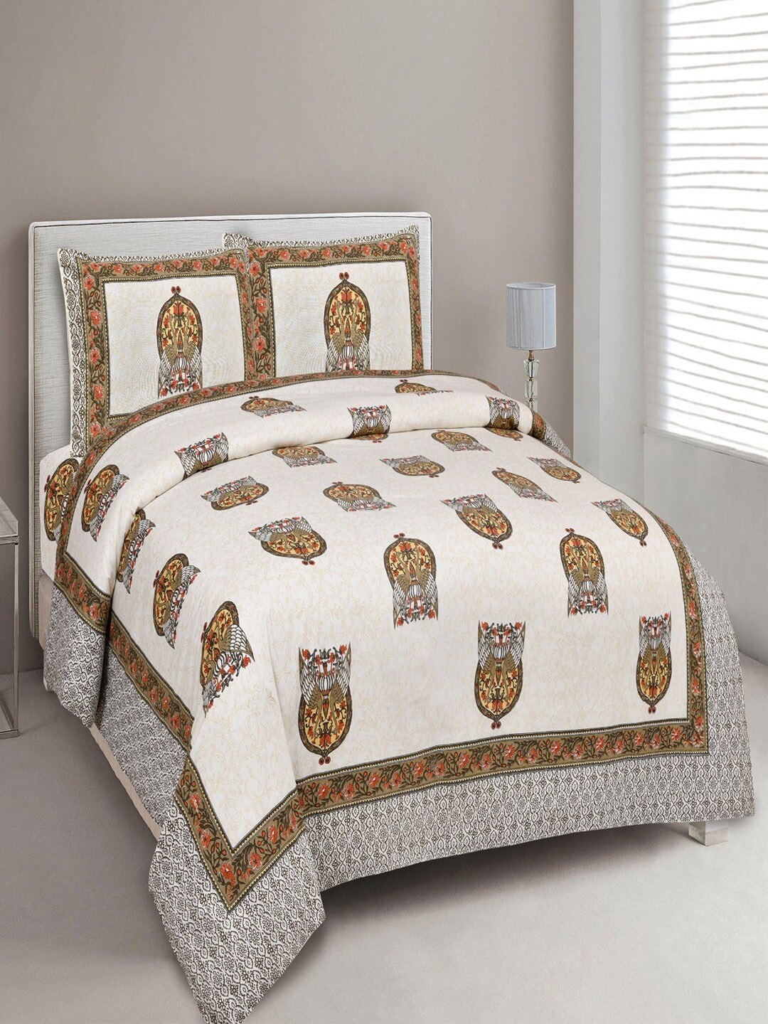 

UNIQCHOICE Beige & White Printed Cotton 180 TC King Bedsheet with 2 Pillow Covers
