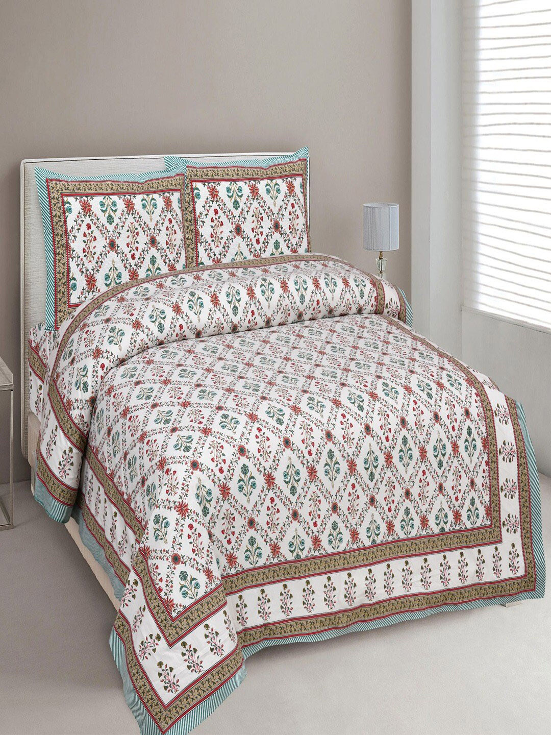 

UNIQCHOICE Turquoise Blue & White Printed Cotton 180 TC King Bedsheet with 2 Pillow Covers