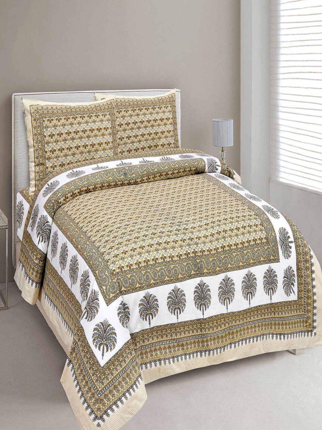

UNIQCHOICE Yellow & White Printed Cotton 180 TC King Bedsheet with 2 Pillow Covers
