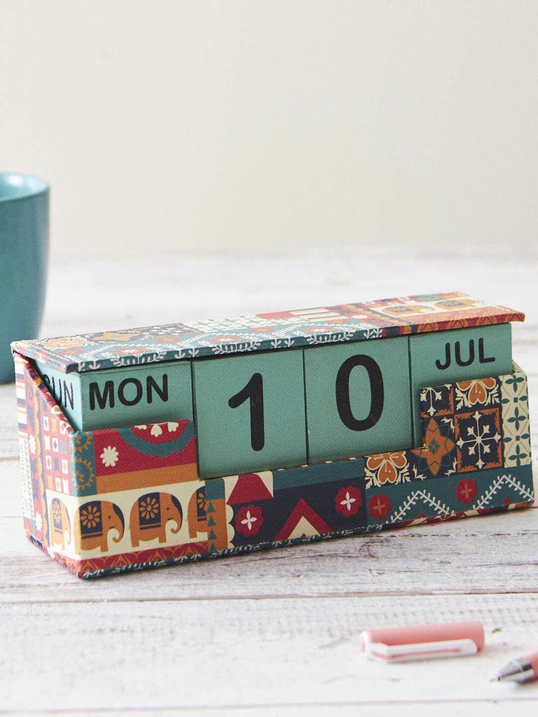 

Chumbak Assorted Patchwork Desk Calendar