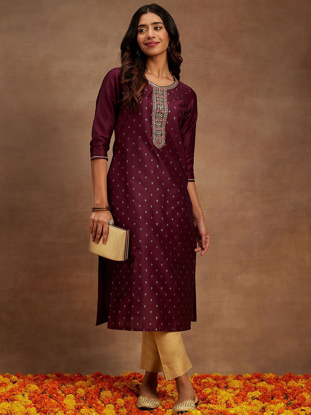 

Libas Floral Embroidered Chanderi Silk Kurta, Burgundy