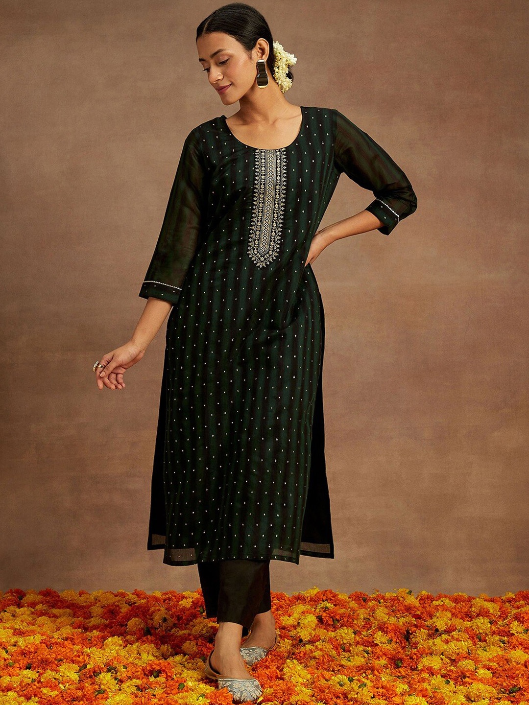 

Libas Woven Design Thread Work Chanderi Silk Straight Kurta, Green