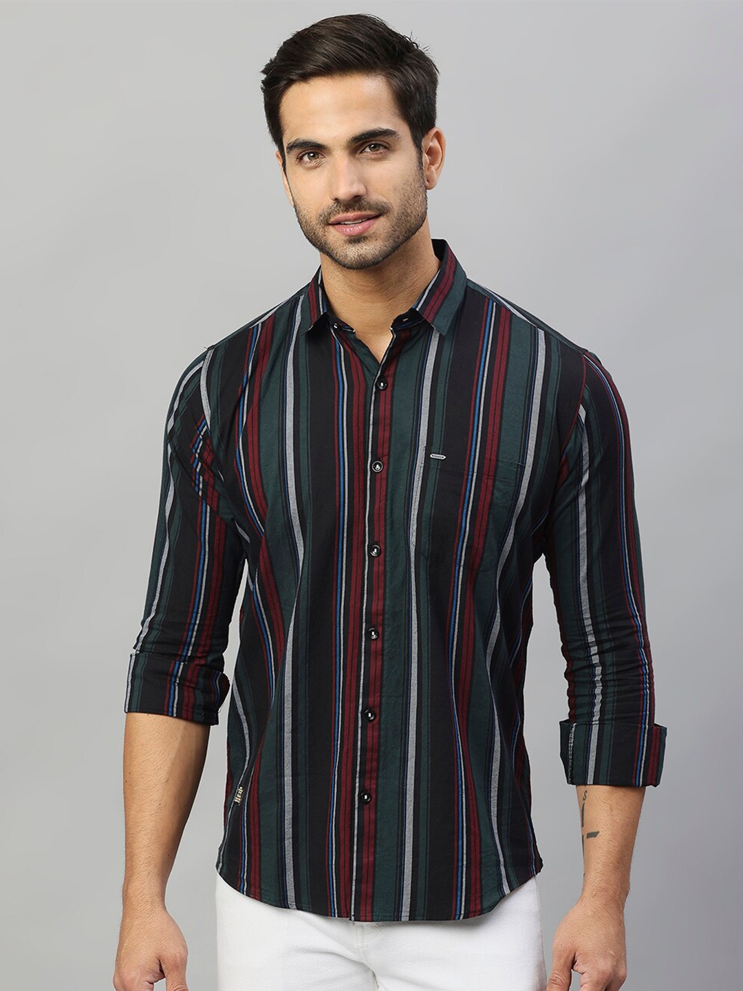 

Hatcher's Slim Fit Vertical Stripes Spread Collar Long Sleeve Pure Cotton Casual Shirt, Green