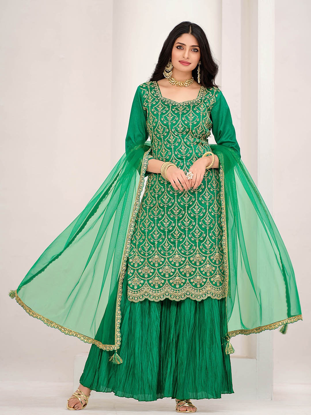 

Sangria Ethnic Motifs Embroidered Straight Kurta With Sharara & Dupatta, Green