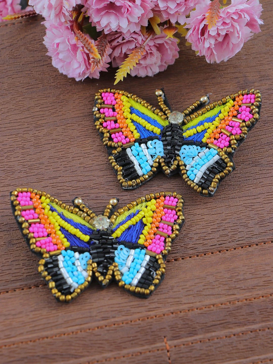 

Crunchy Fashion Geometric Stud Earrings, Black