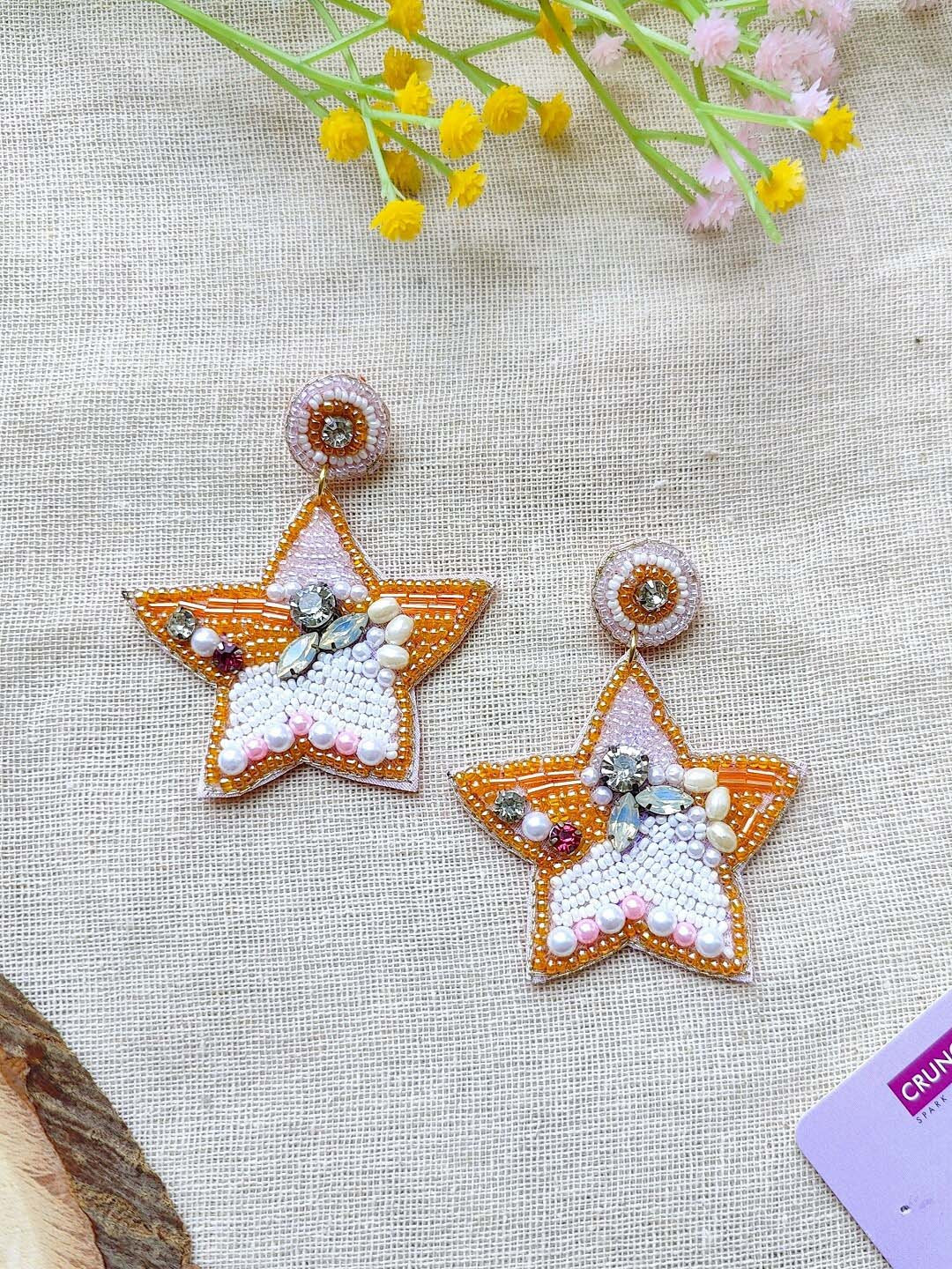 

Crunchy Fashion Star Shaped Drop Earrings, White