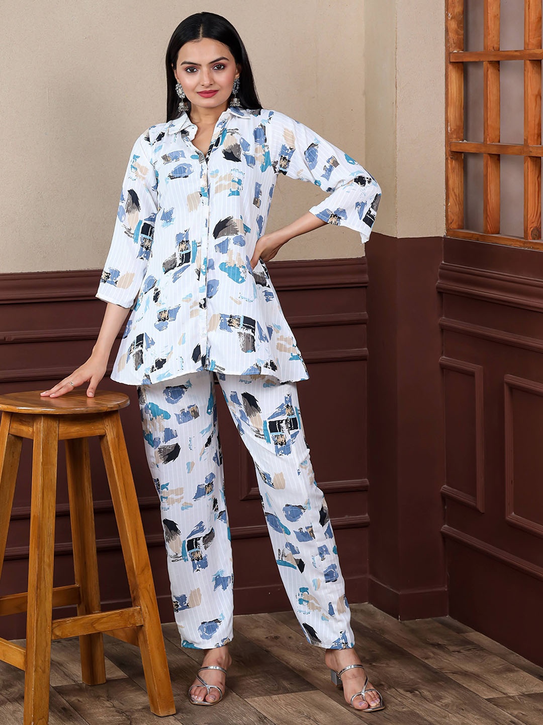 

Virah Fashion Abstract Printed Shirt With Trousers, White
