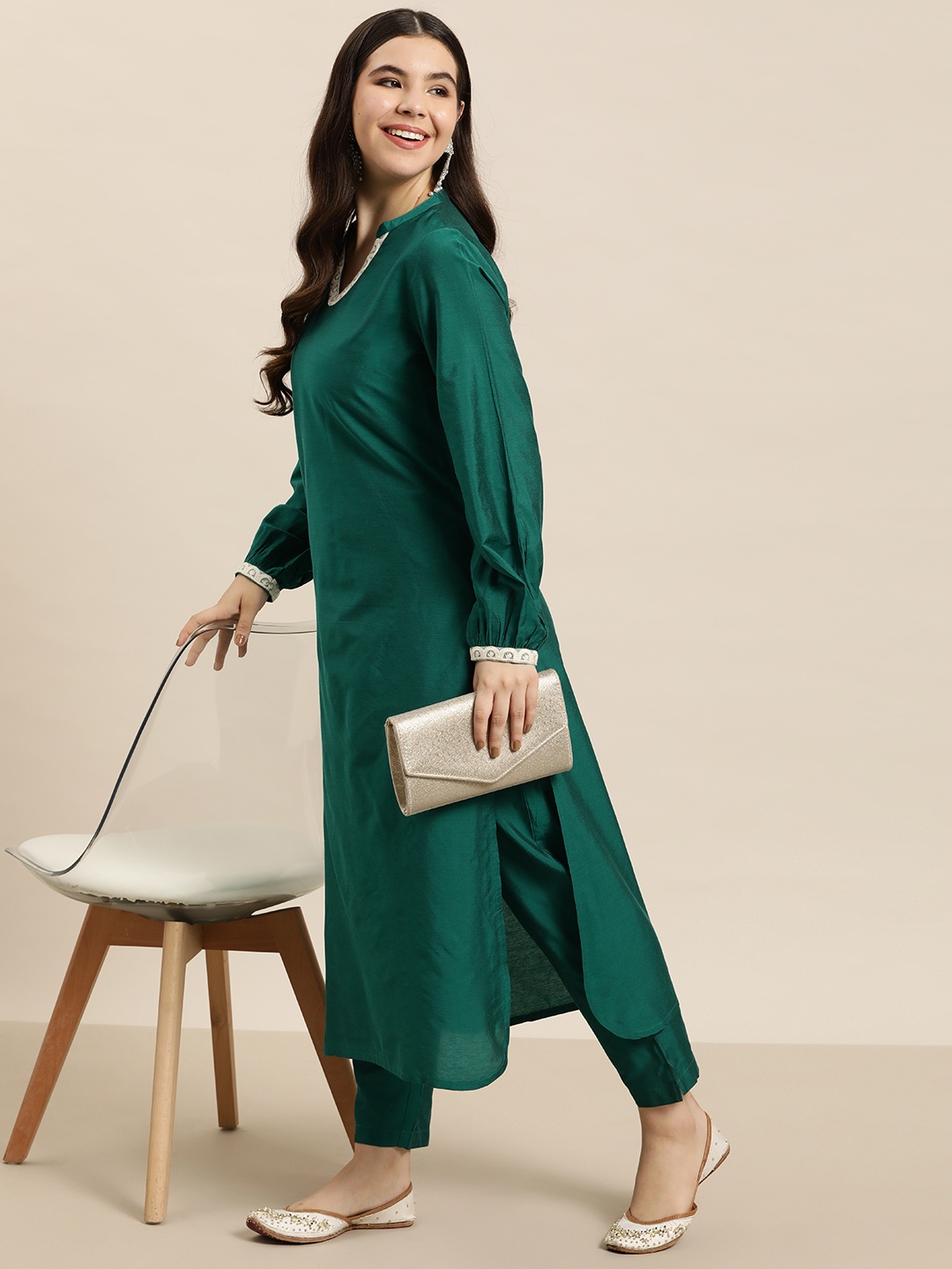 

HERE&NOW Regular Thread Work Kurta with Trousers, Green