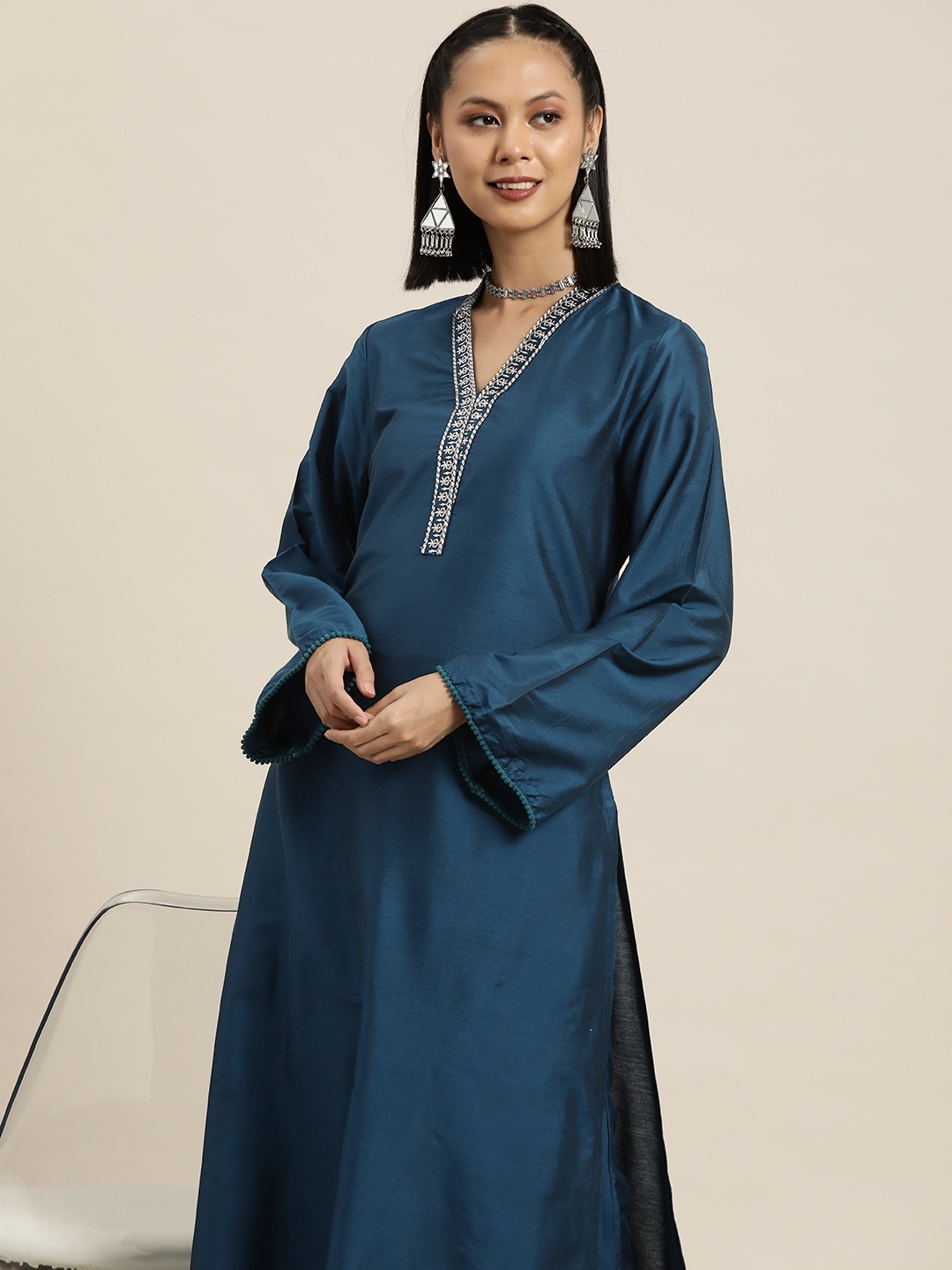 

HERE&NOW Embroidered Detail High Low Hem A-Line Kurta with Trousers, Teal