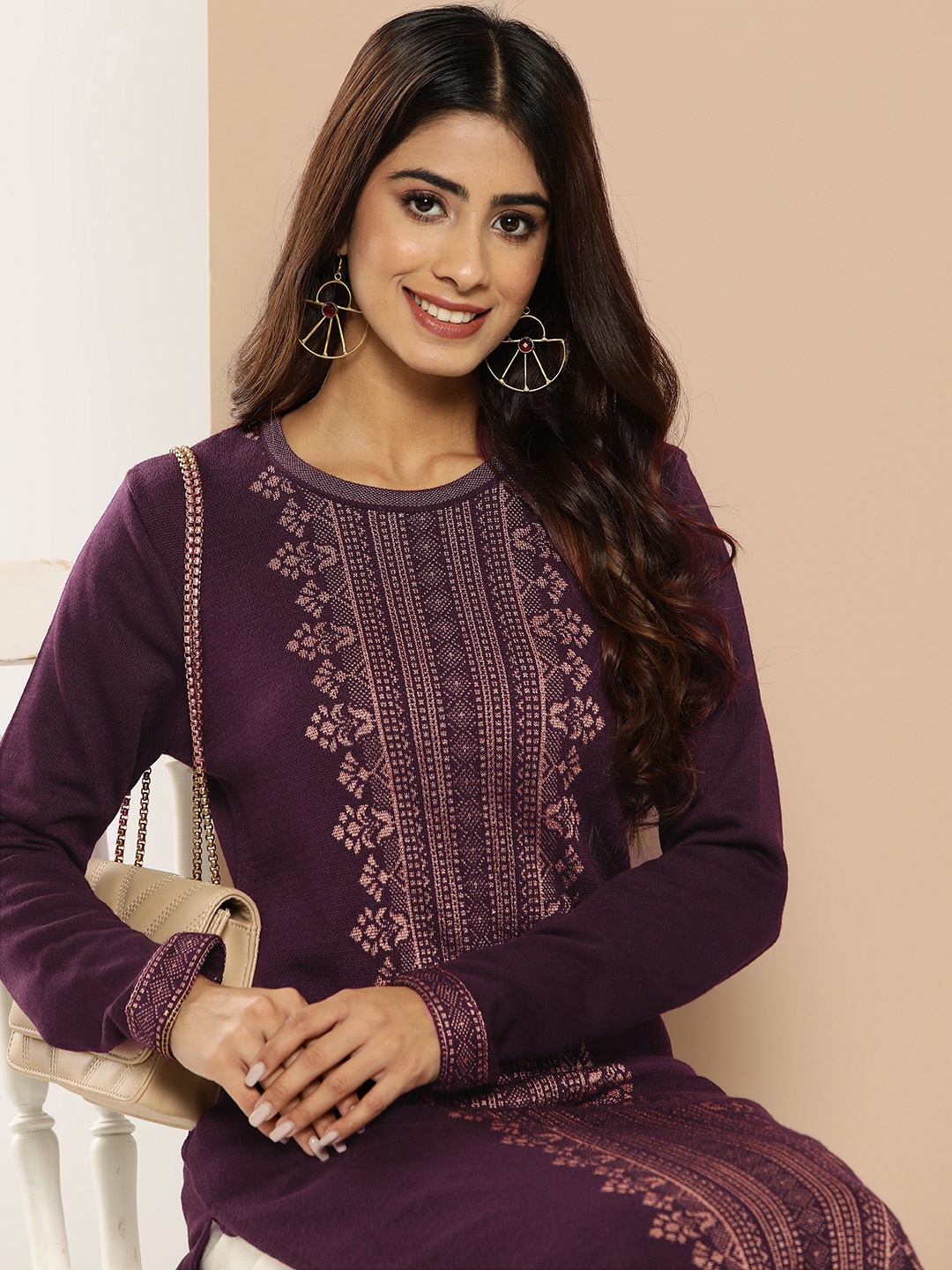 

HERE&NOW Ethnic Motifs Woven Design Knitted Kurta, Burgundy