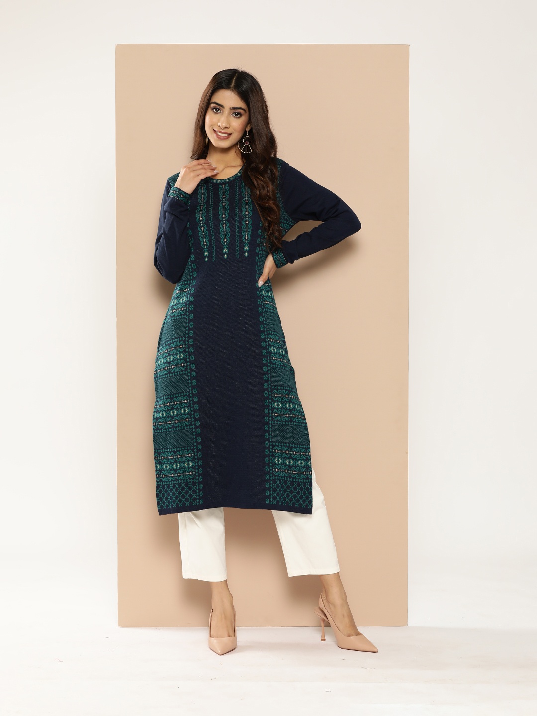 

HERE&NOW Ethnic Motifs Woven Design Knitted Kurta, Navy blue