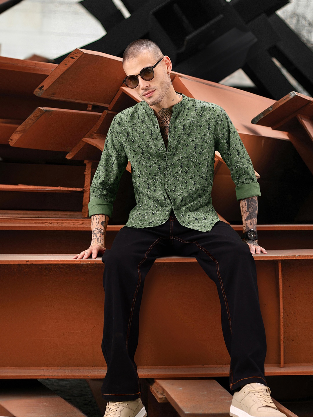 

HERE&NOW Abstract Printed Slim Fit Pure Cotton Casual Shirt, Green
