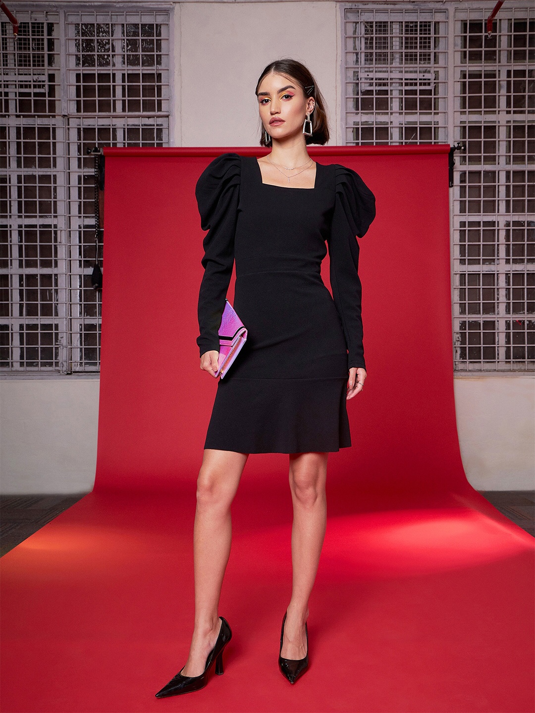 

SASSAFRAS Black Square Neck Puff Sleeve Sheath Dress