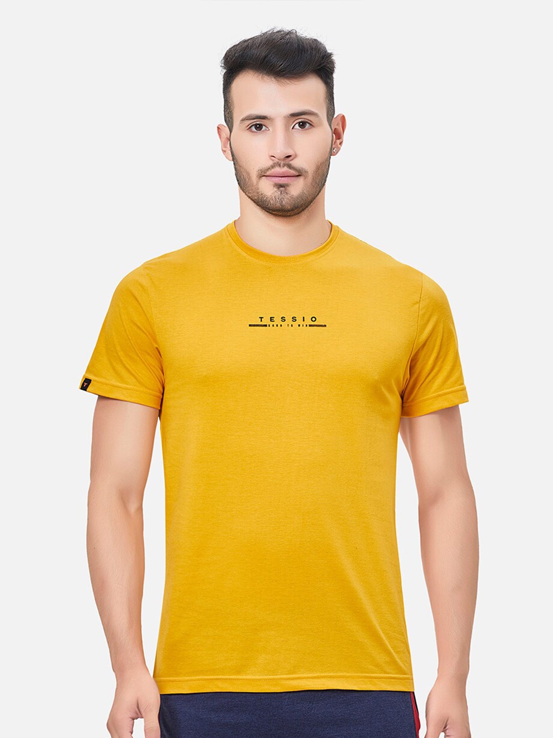 

TESSIO Round Neck Cotton T-shirt, Gold