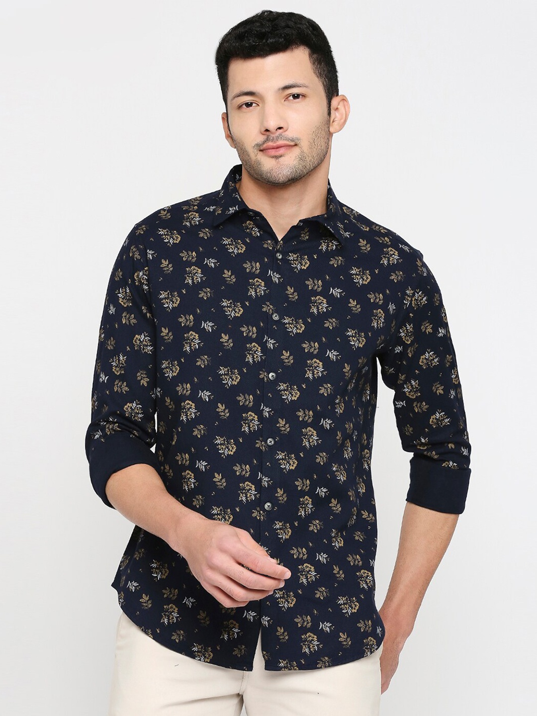 SNX Tailored Fit Floral Printed Pure Cotton Casual Shirt, Navy blue