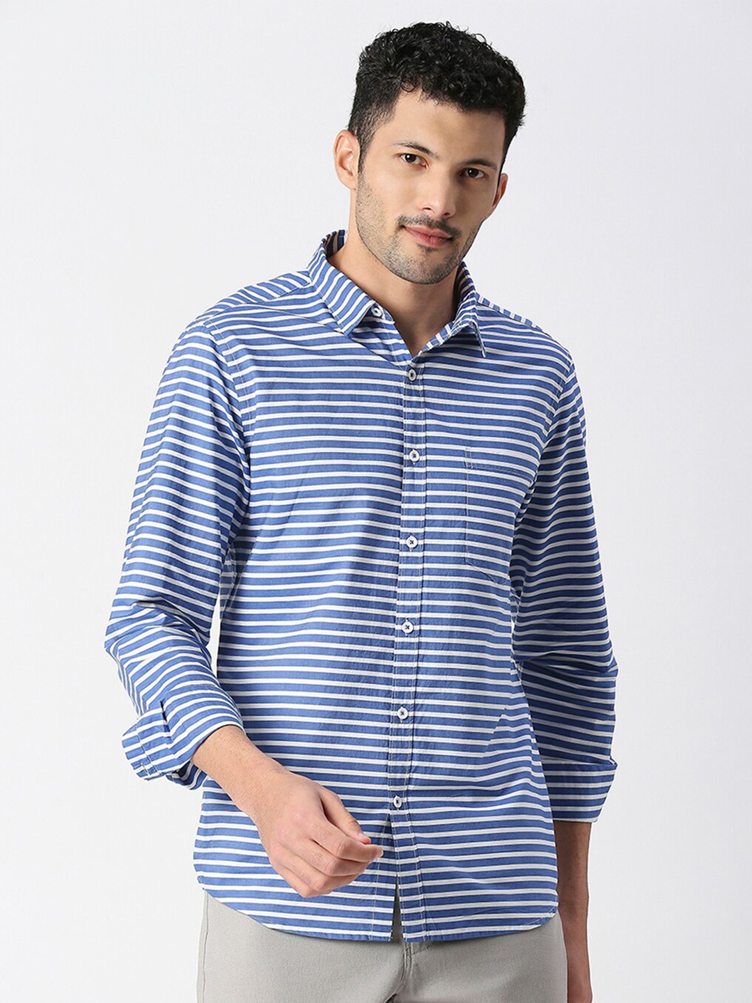 

SNX Tailored Fit Horizontal Stripes Striped Pure Cotton Casual Shirt, Blue