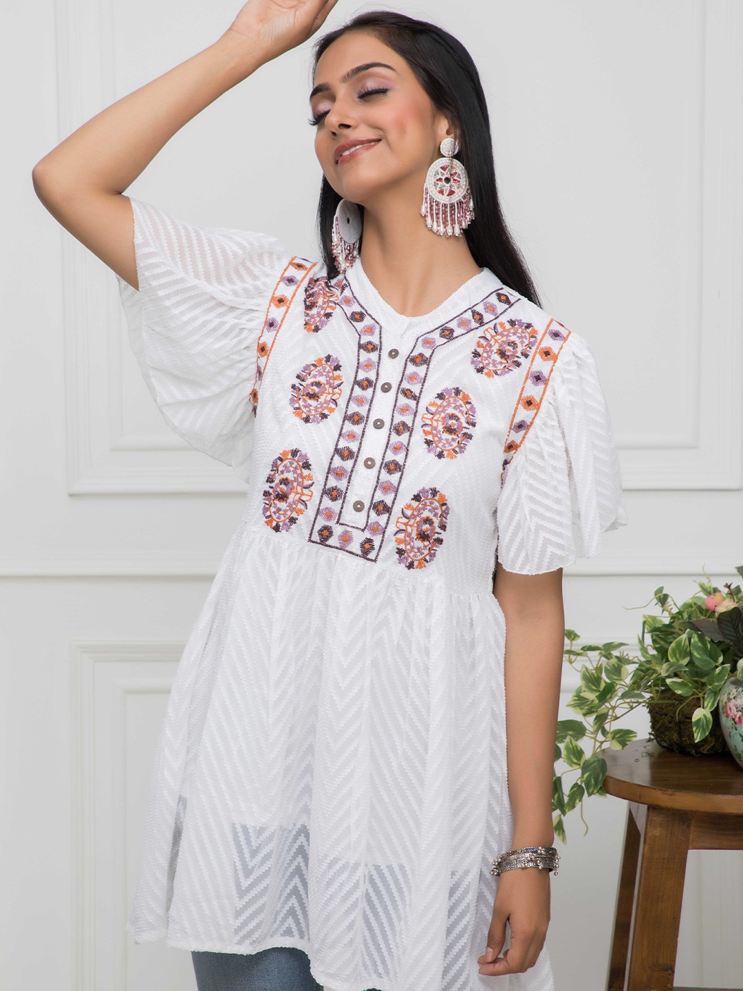 

KALINI Floral Embroidered V-Neck Flared Sleeves Georgette A-line Longline Top, White