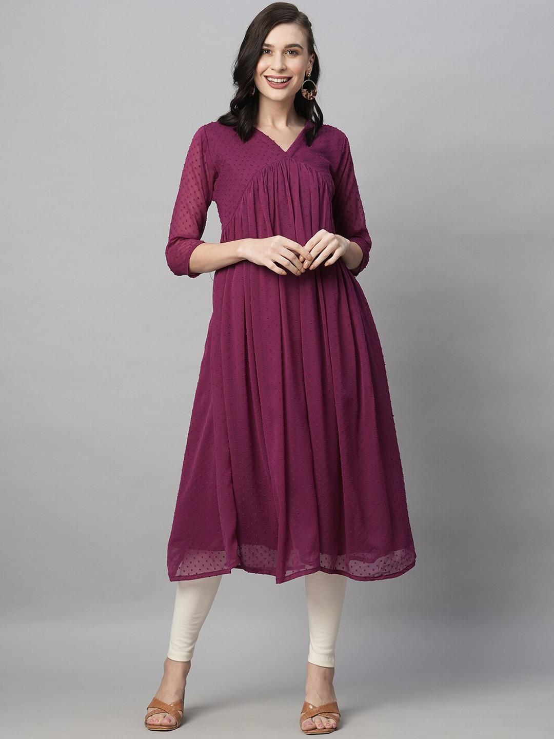

RATAN Woven Design V-Neck Empire A-Line Kurta, Magenta