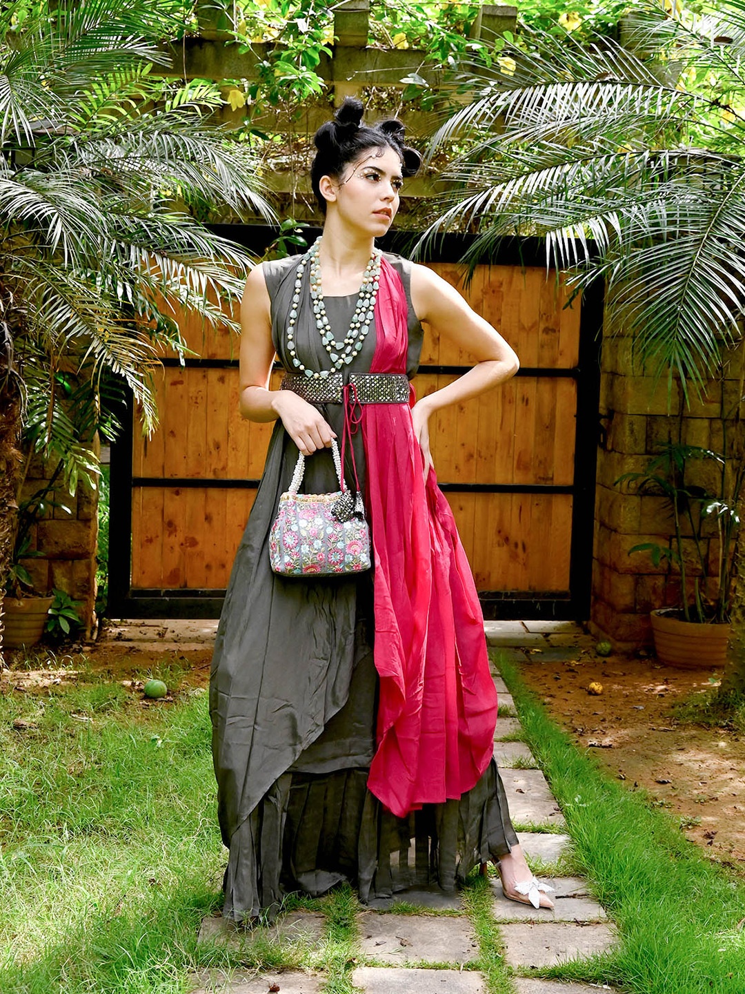 

ODETTE Round Neck Sleeveless Crepe Maxi Dress, Grey
