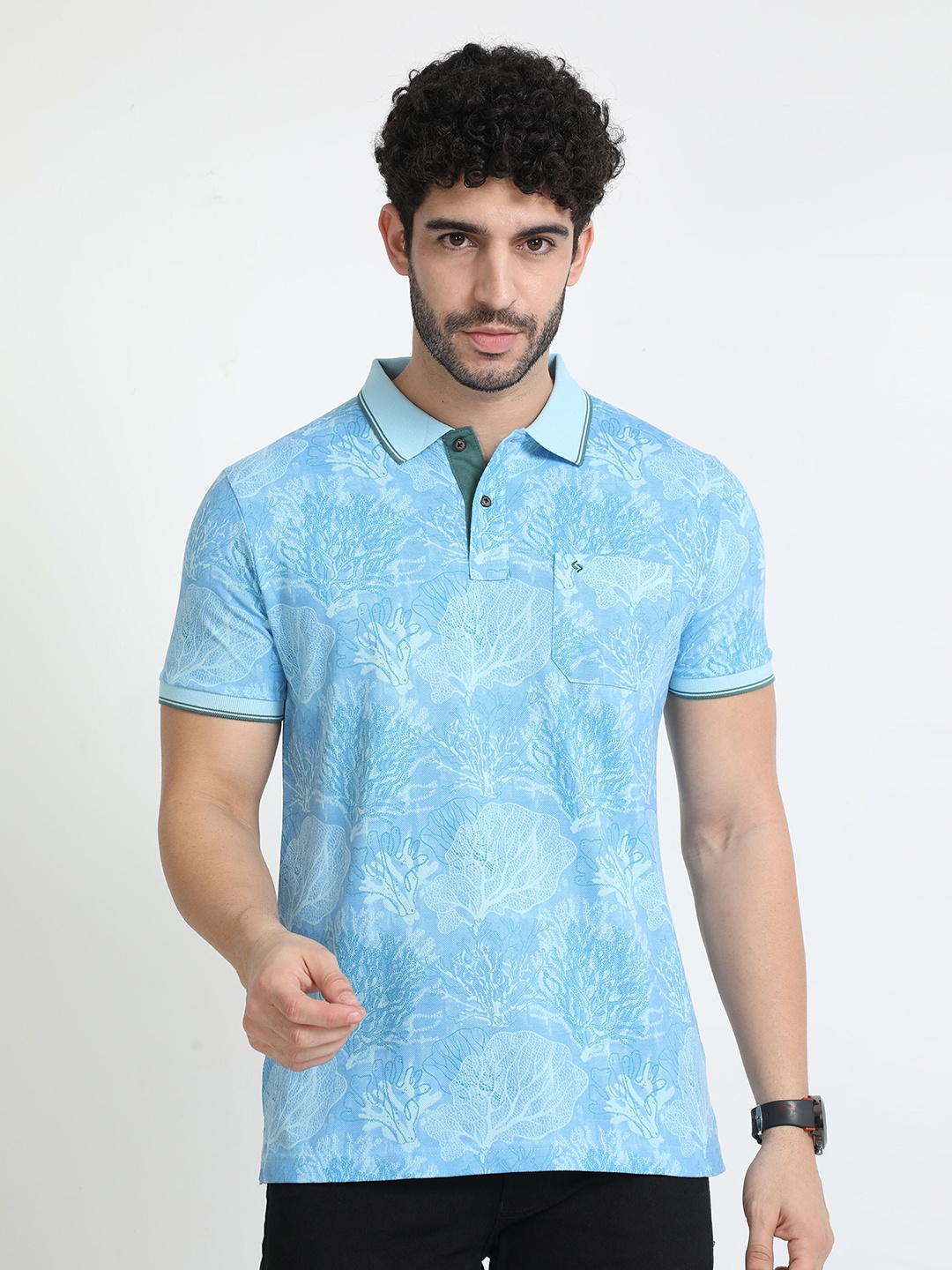 

Classic Polo Abstract Printed Polo Collar Slim Fit T-shirt, Blue